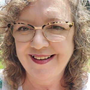 Meet your Posher, Charlotte